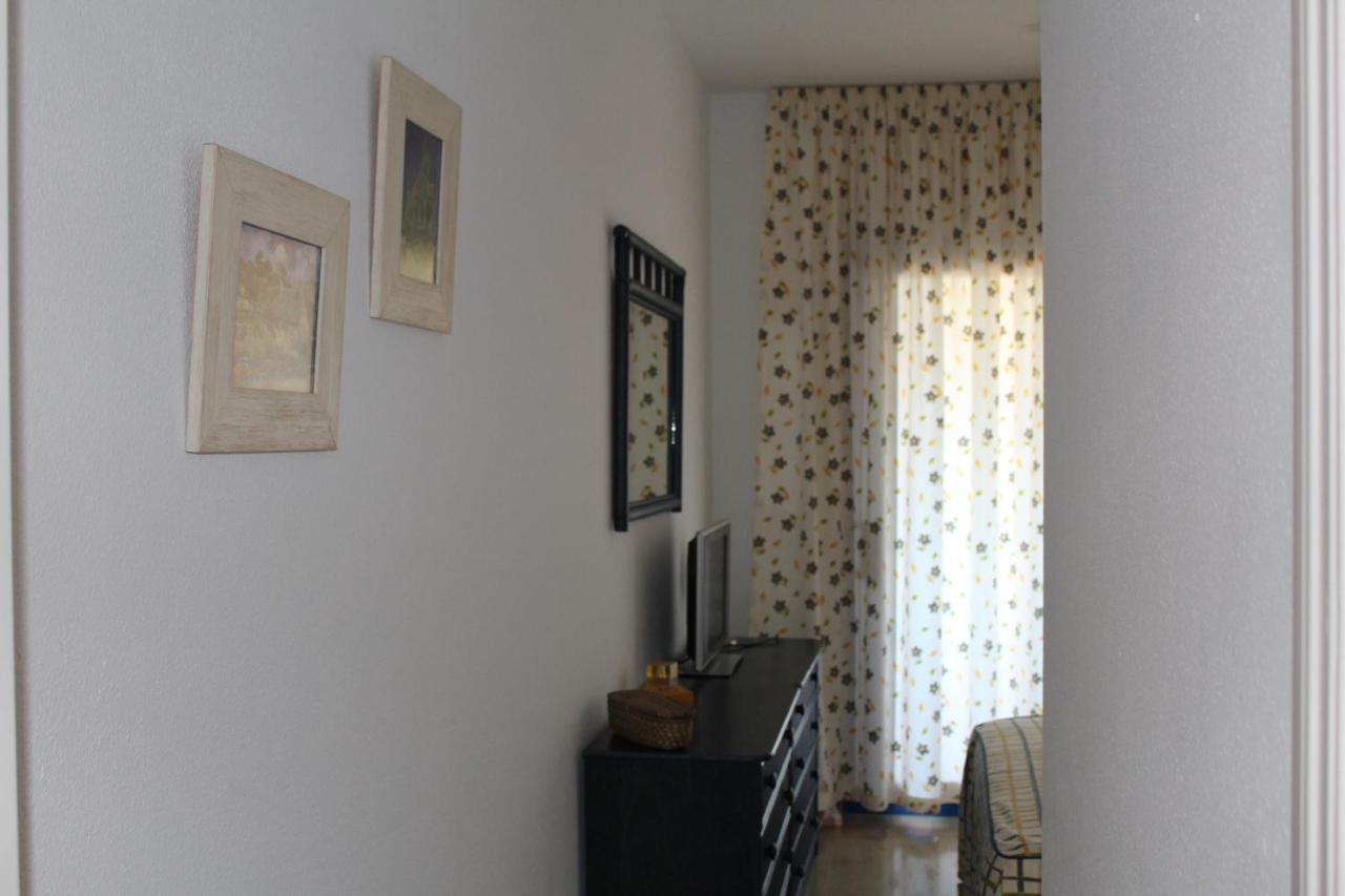 Duquesa Suites. Manilva 圣路易斯·德·萨比尼尔 外观 照片